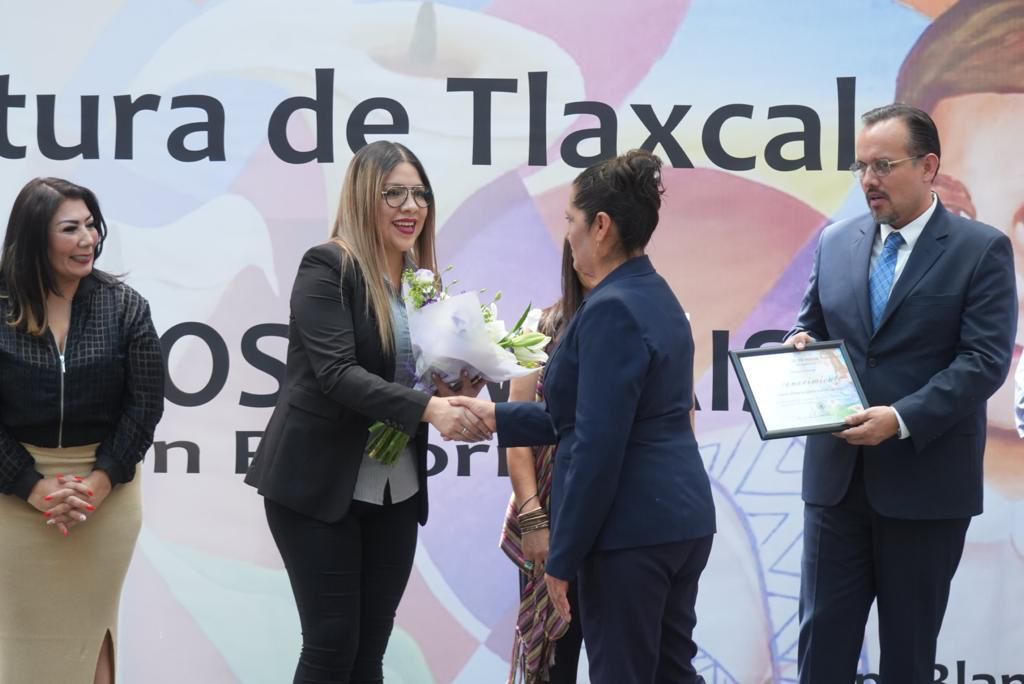 Congreso rinde homenaje al maestro Virgilio Morales Achac